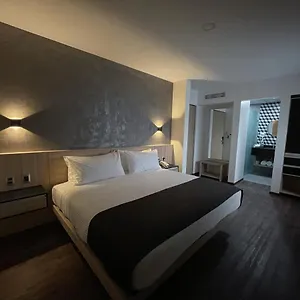Fato Hotel Queretaro