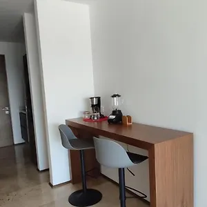 Menesse Mitdtown2 , Ave 25th Apartamento Playa del Carmen