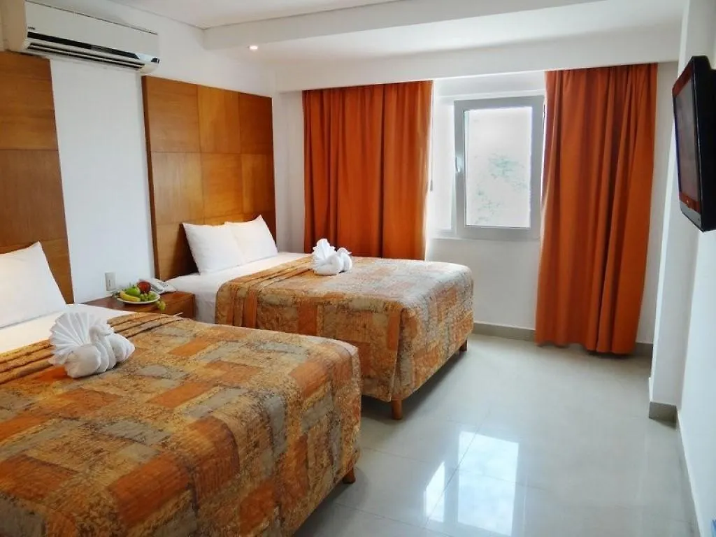 Hotel Suites Gaby Κανκούν